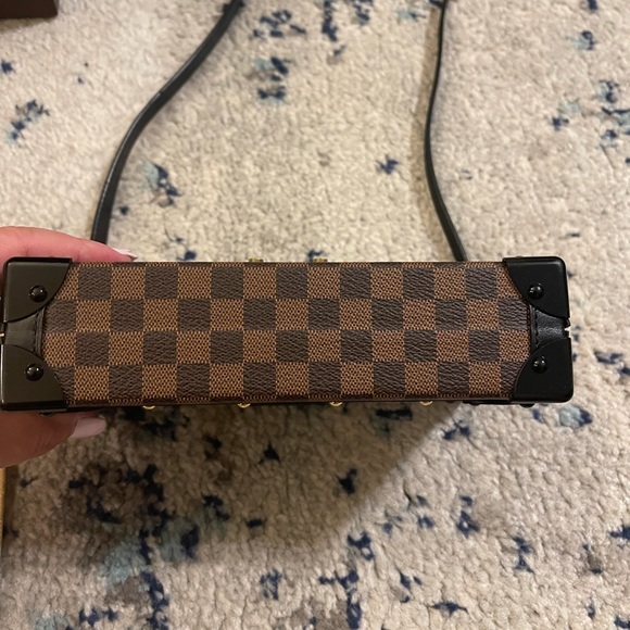 Louis Vuitton Petite Malle - Picture 4 of 12